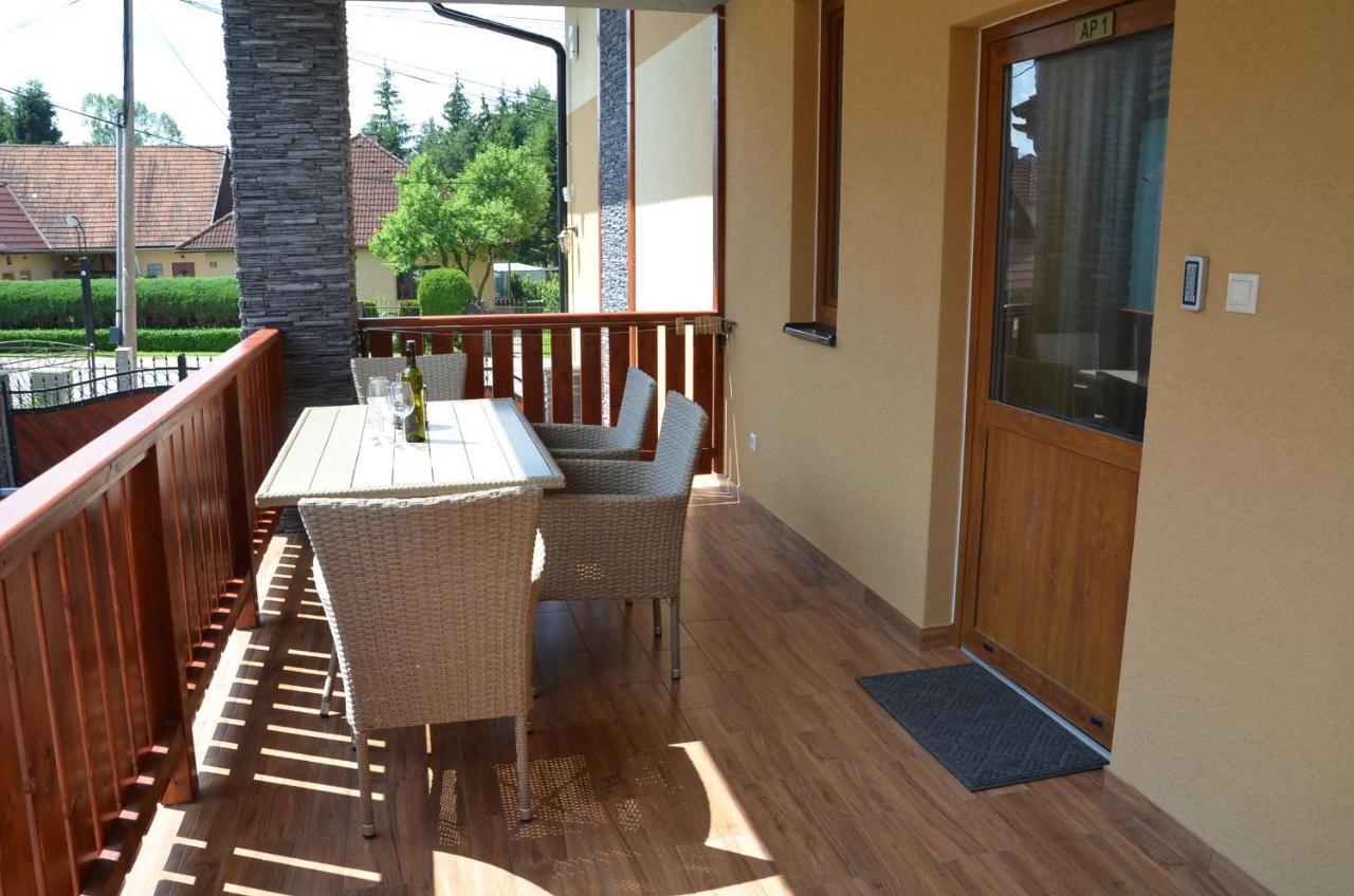 Apartmany Best I. Bešeňová Exterior foto